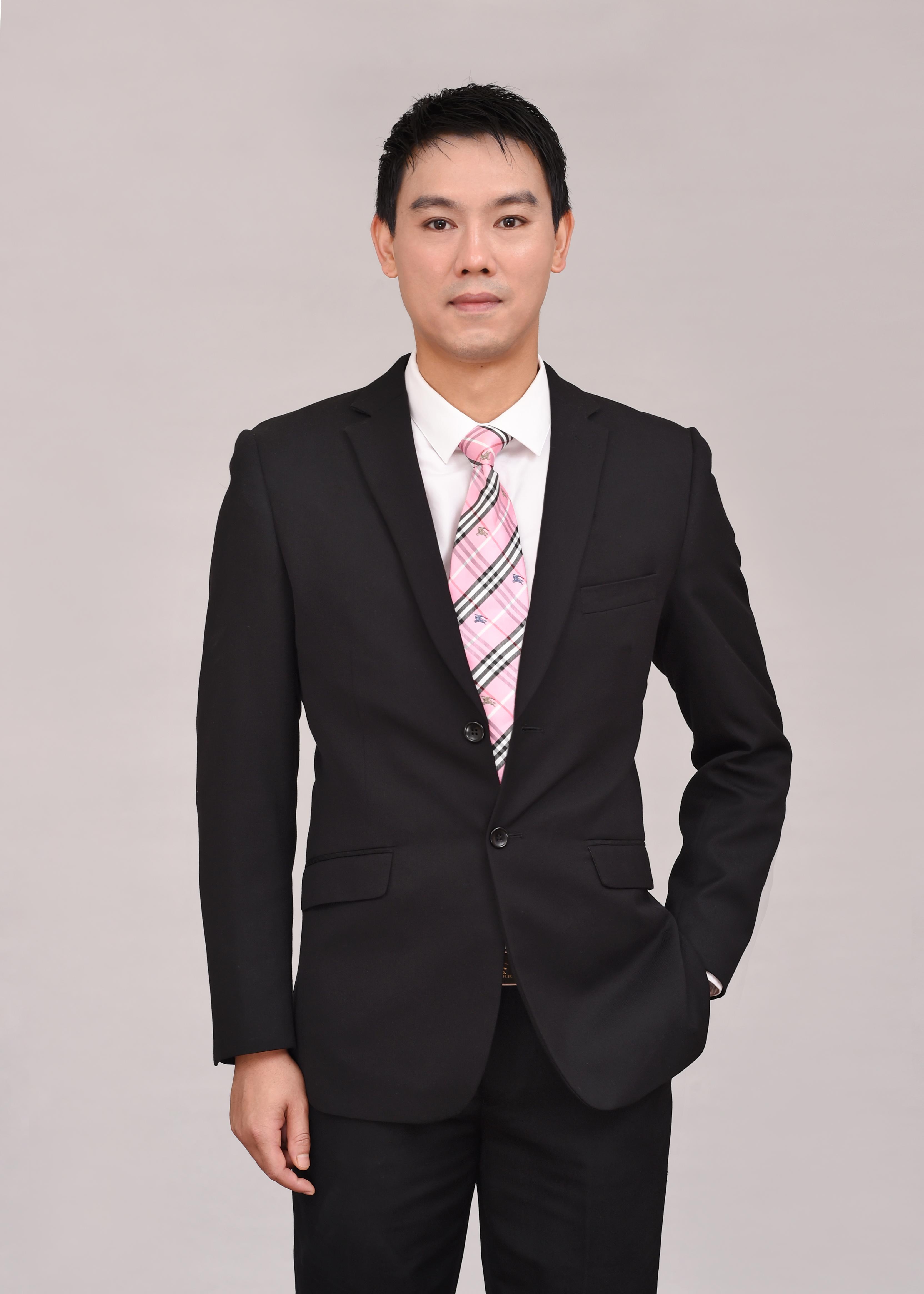 杨荣鑑执行导演负责人